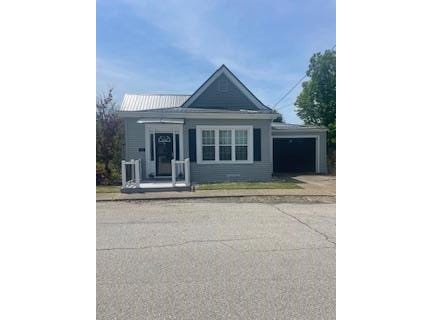 10 Ark Avenue, Wheeling, WV 26003