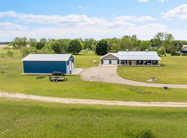 17495 Bison Trail, White Pigeon, MI 49099