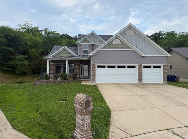 203 Chadwyck Cir, Herculaneum, MO 63048