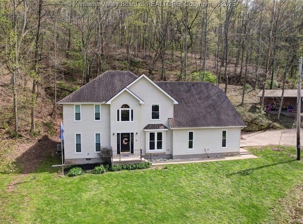 111 Stone Spring Lane, Charleston, WV 25313
