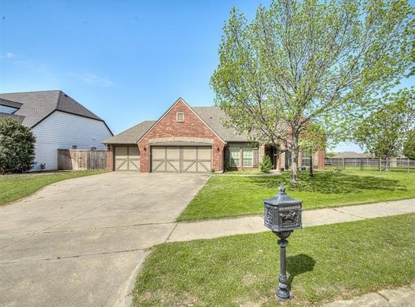 9302 N 98th East Court, Owasso, OK 74055