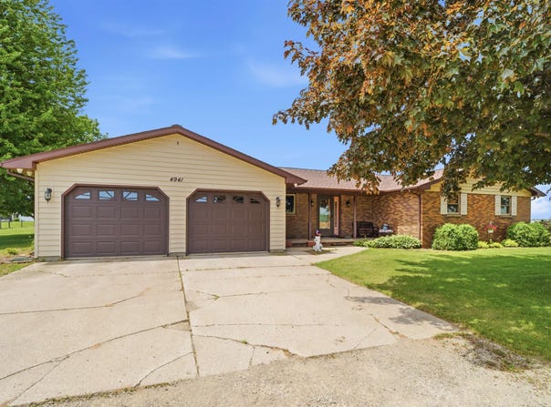 4941 N OVERLAND Road, ONEIDA, WI 54155