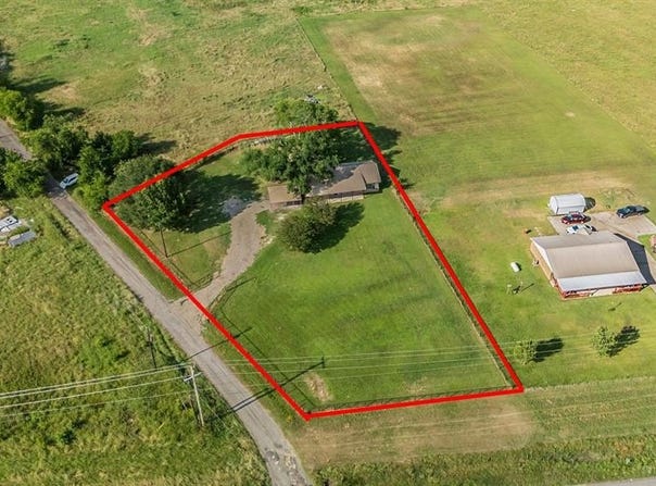 190 Rs County Road 4330, Point, TX 75472
