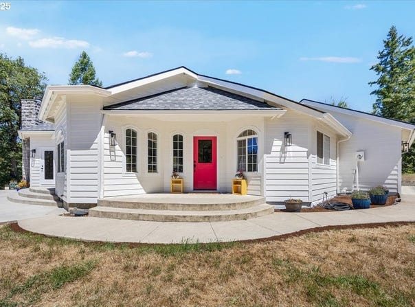 6841 OAK HILL RD, Roseburg, OR 97471