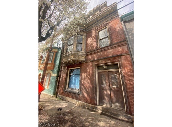 745 Main Street, Wheeling, WV 26003