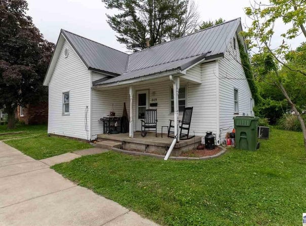 809 N Court Street, Sullivan, IN 47882