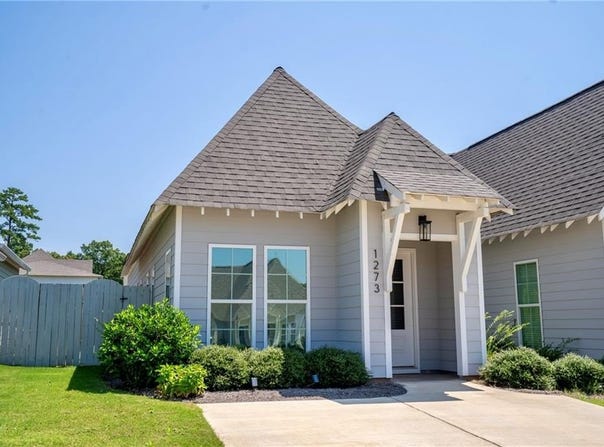 1273 HIDDEN DEN Trail, OPELIKA, AL 36801