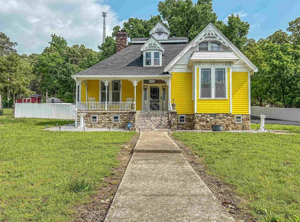 432 E Hwy 62, Yellville, AR 72687