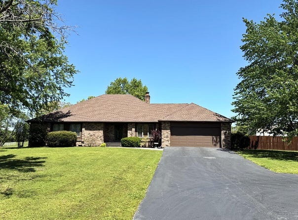 1355 E Highway Ee, El Dorado Springs, MO 64744