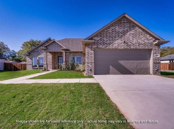 607 Escovedo Drive, Italy, TX 76651