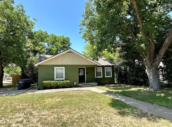 1821 Live Oak Avenue, Waco, TX 76708