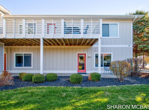 320 BLUE STAR HIGHWAY, DOUGLAS, MI 49406
