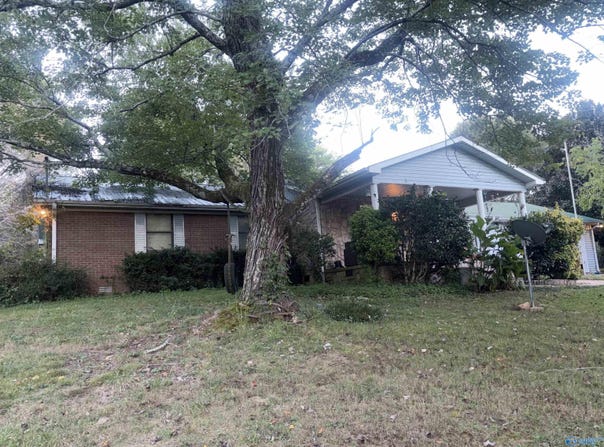 206 Dogwood Drive, Boaz, AL 35957