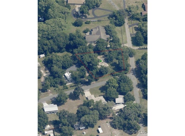 3072 N Wheaton Point, Hernando, FL 34442