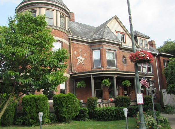 152 MARKET Street, Sunbury, PA 17801