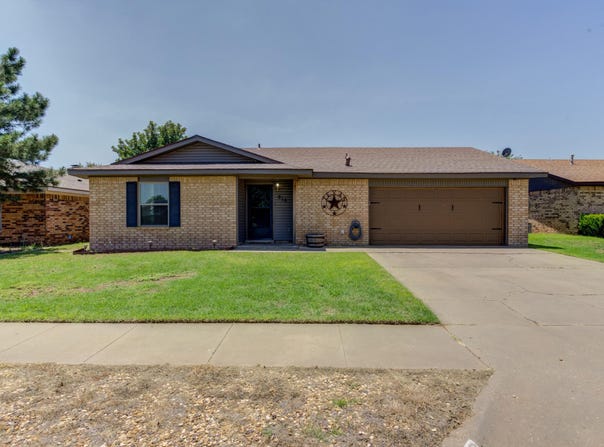 616 Ironton Avenue, Lubbock, TX 79416
