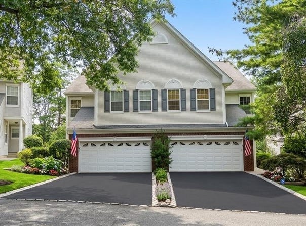 175 Warbler Drive, Wayne, NJ 07470