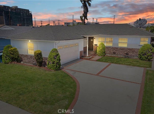 2915 W 129th Place, Gardena, CA 90249