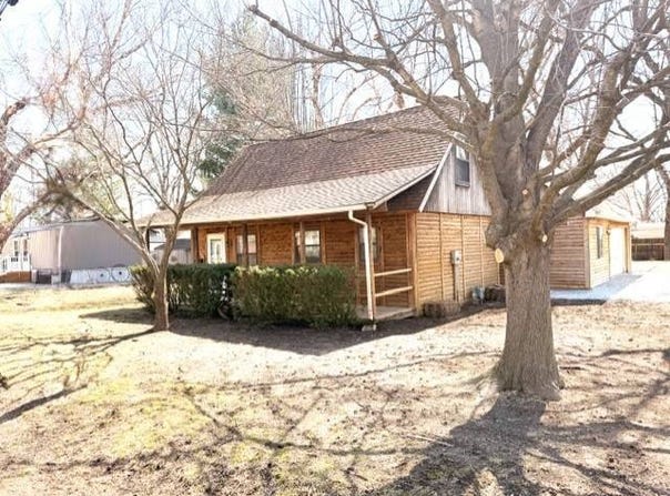 214 W Grant St., Rushville, IL 62681