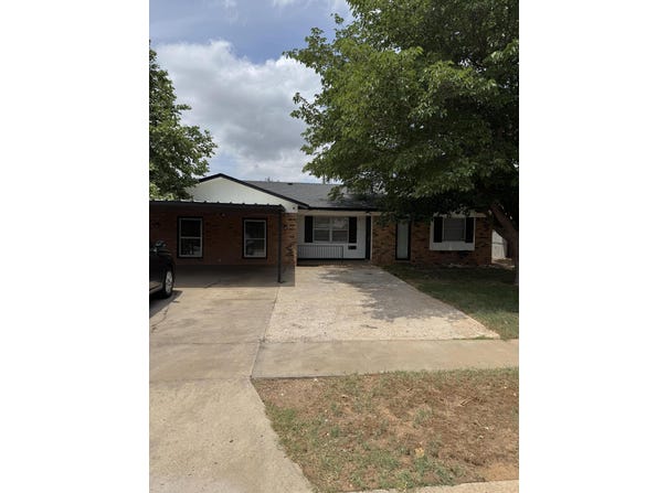 1936 71st Street, Lubbock, TX 79412