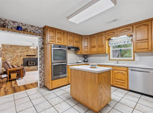 2126 County Road 1450, Bonham, TX 75418