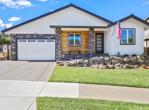 1236 PARKSIDE AVE, Forest Grove, OR 97116