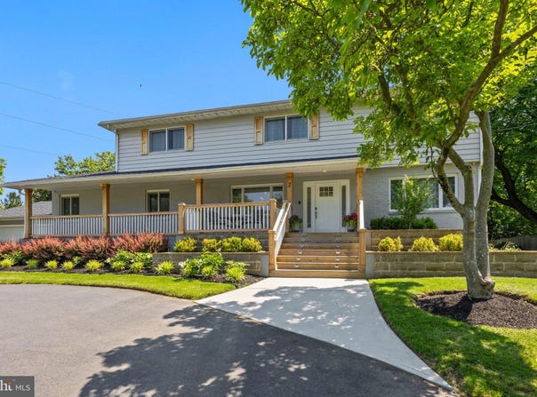 2 WOODFERN AVENUE, EWING, NJ 08628