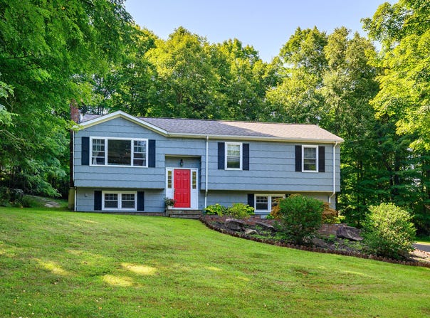 6 Red Cedar Drive, New Milford, CT 06776