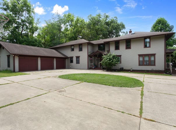 21066 State Road 120, Elkhart, IN 46516