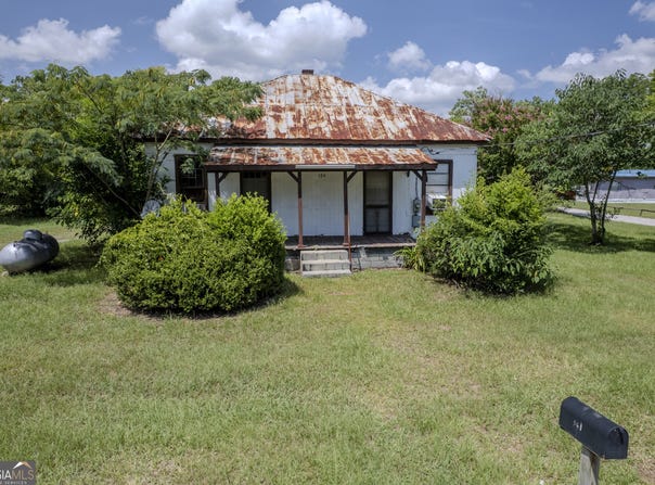 120 E Montgomery, Tennille, GA 31089