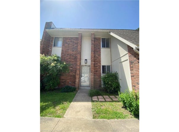 1500  S Albert Pike  AVE Unit #40, Fort Smith, AR 72903