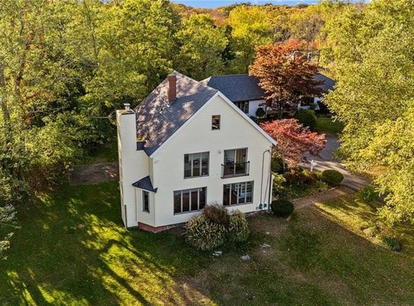 1705 Wampanoag Trail, Barrington, RI 02806