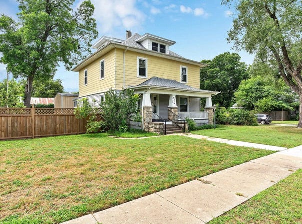 802 E Harvey, Wellington, KS 67152