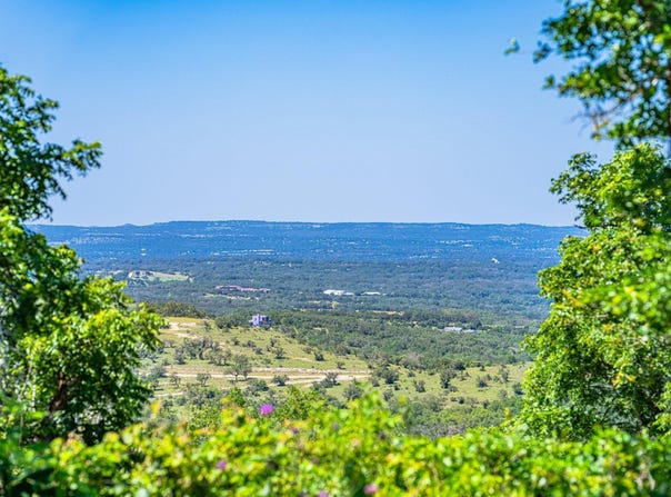 518 W Sunset Drive, Johnson City, TX 78636