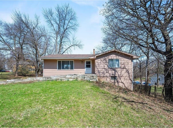 6065 Mill Street, Shorewood, MN 55331
