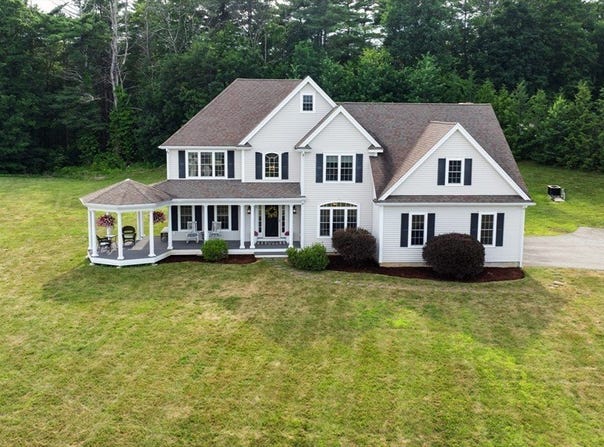 7 Meadow View Ln, Sturbridge, MA 01518