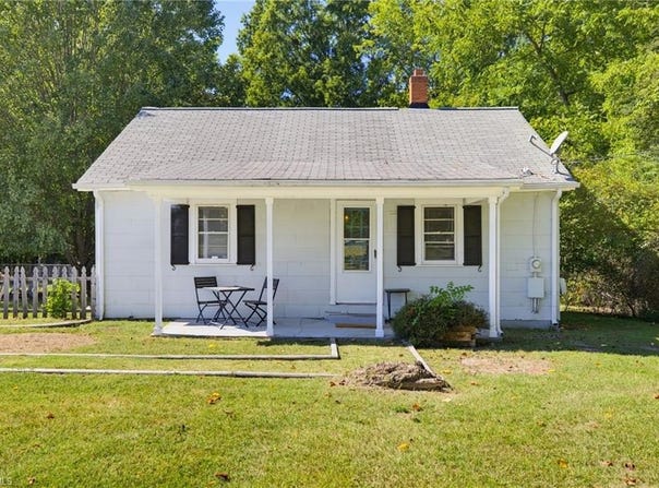 914 Phineas Drive, Kernersville, NC 27284
