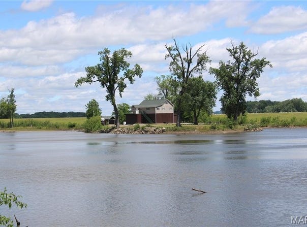 4 Falstaff Road, Foley, MO 63347