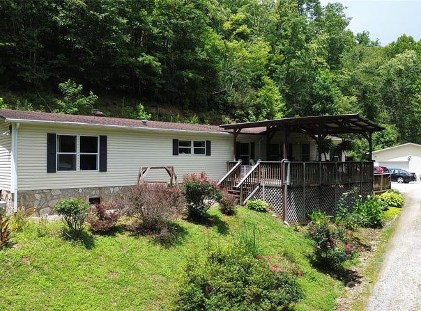 1707 Honeycutt Road, Marion, NC 28752