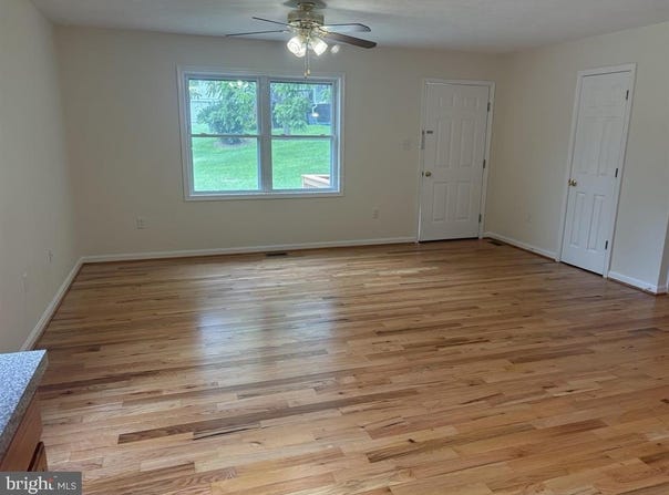 296 BRYCE BOULEVARD, MOUNT JACKSON, VA 22842