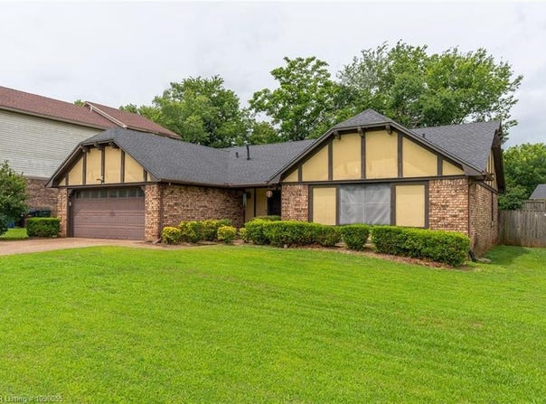 3004 S 99th ST, Fort Smith, AR 72903