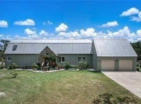 215 Nursery Rd, Sebring, FL 33875