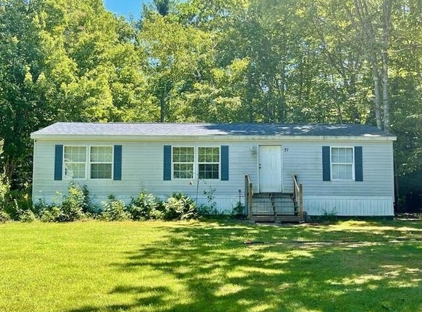 51 Callahan Road, Buxton, ME 04093