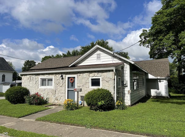 716 S Crown Street, Greencastle, IN 46135