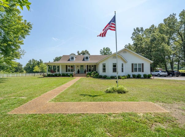 1725 Woods Road, Adamsville, TN 38310