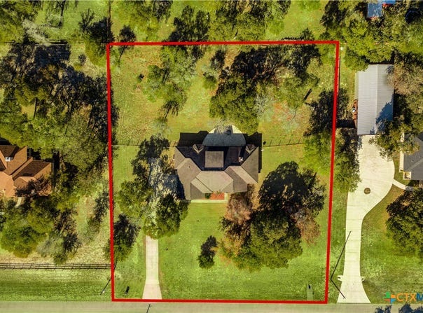 455 Rose Blossom Loop, La Vernia, TX 78121