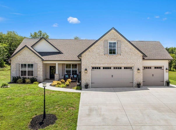 140 Walelu Tr, Vonore, TN 37885