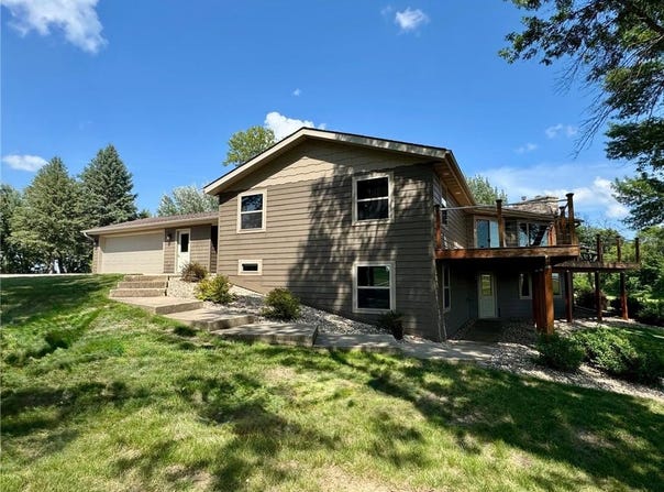 90760 US Highway 71, Windom, MN 56101
