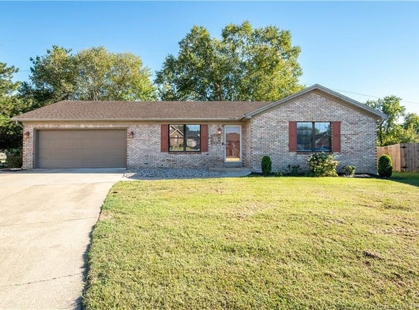 81 Fieldstone Court, New Albany, IN 47150