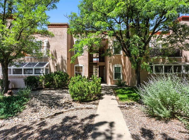 2501 Zia Road W, Santa Fe, NM 87505